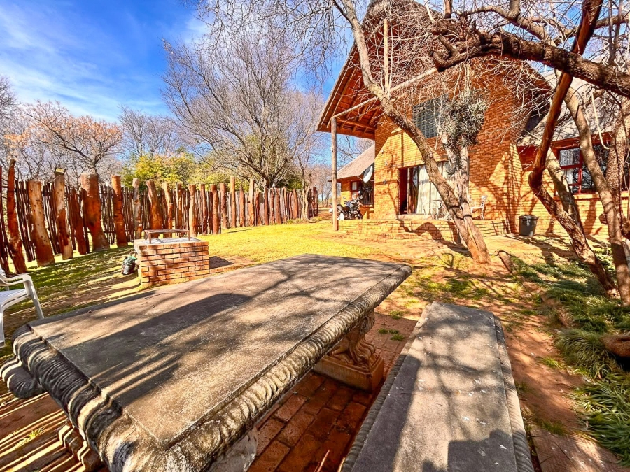 4 Bedroom Property for Sale in Willow Grange Free State